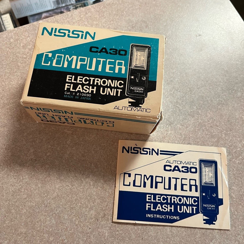 Nissin CA30 Computer electronic flash unit automatic original box Untested
